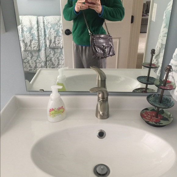 Rebecca Minkoff MAC crossbody - Picture 3 of 3